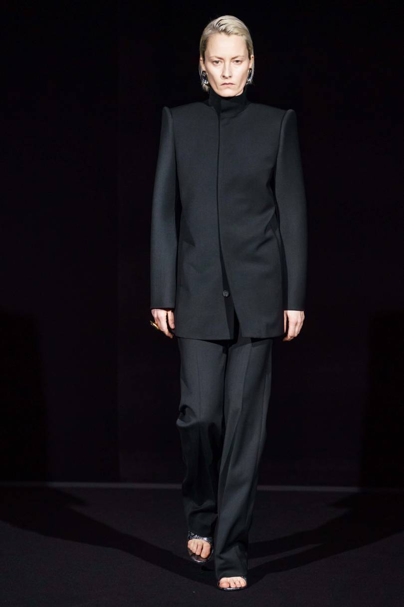 A womens tailored suit was unlike that for men, in that it buttoned right up to the neck. Credit: ALESSANDRO LUCIONI / GORUNWAY.COM,