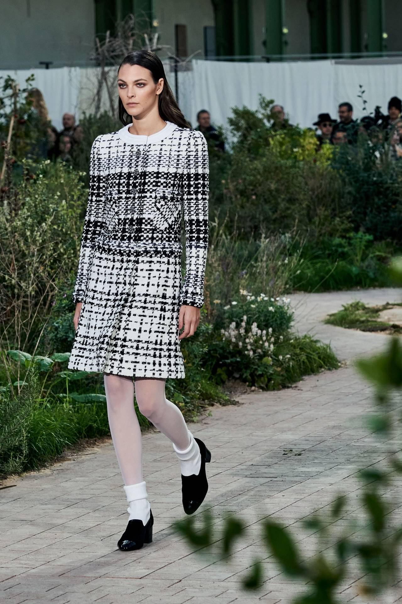 © GoRunway.com