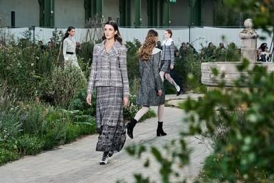 Chanel Spring/Summer 2020 Haute Couture
© GoRunway.com