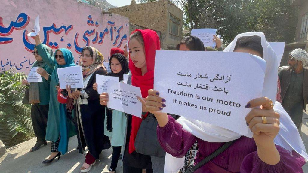 Afgańskie aktywistki protestują w Kabulu (Fot. Getty Images)
