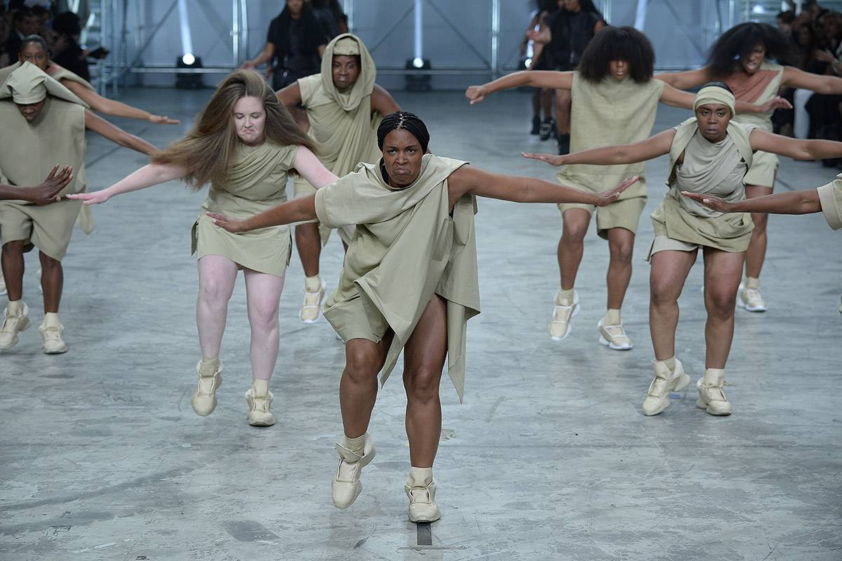 Pokaz kolekcji „Vicious”, Rick Owens wiosna/lato 2014 / Fot. Catwalking, Getty Images