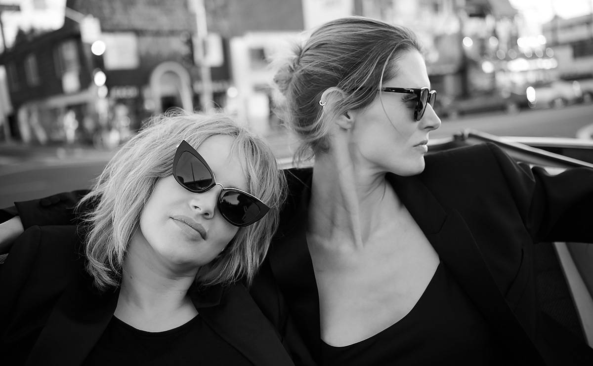 Joanna Kulig i Małgosia Bela za kulisami sesji okładkowej lutowego  numeru Vogue Polska