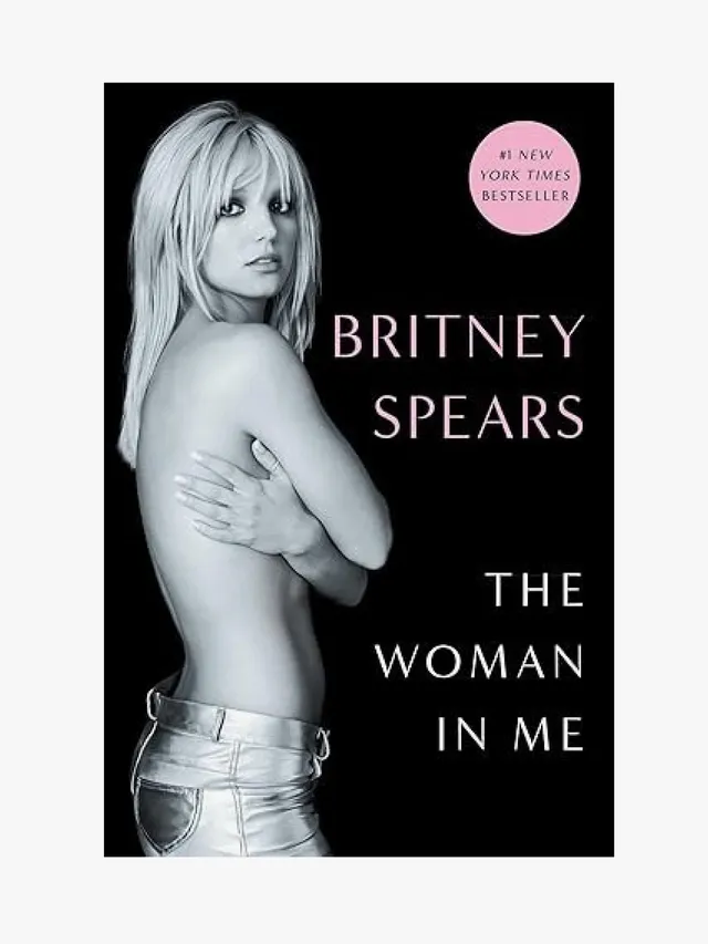 Książka Britney Spears, Kobieta, którą jestem  (Fot. Materiały prasowe)