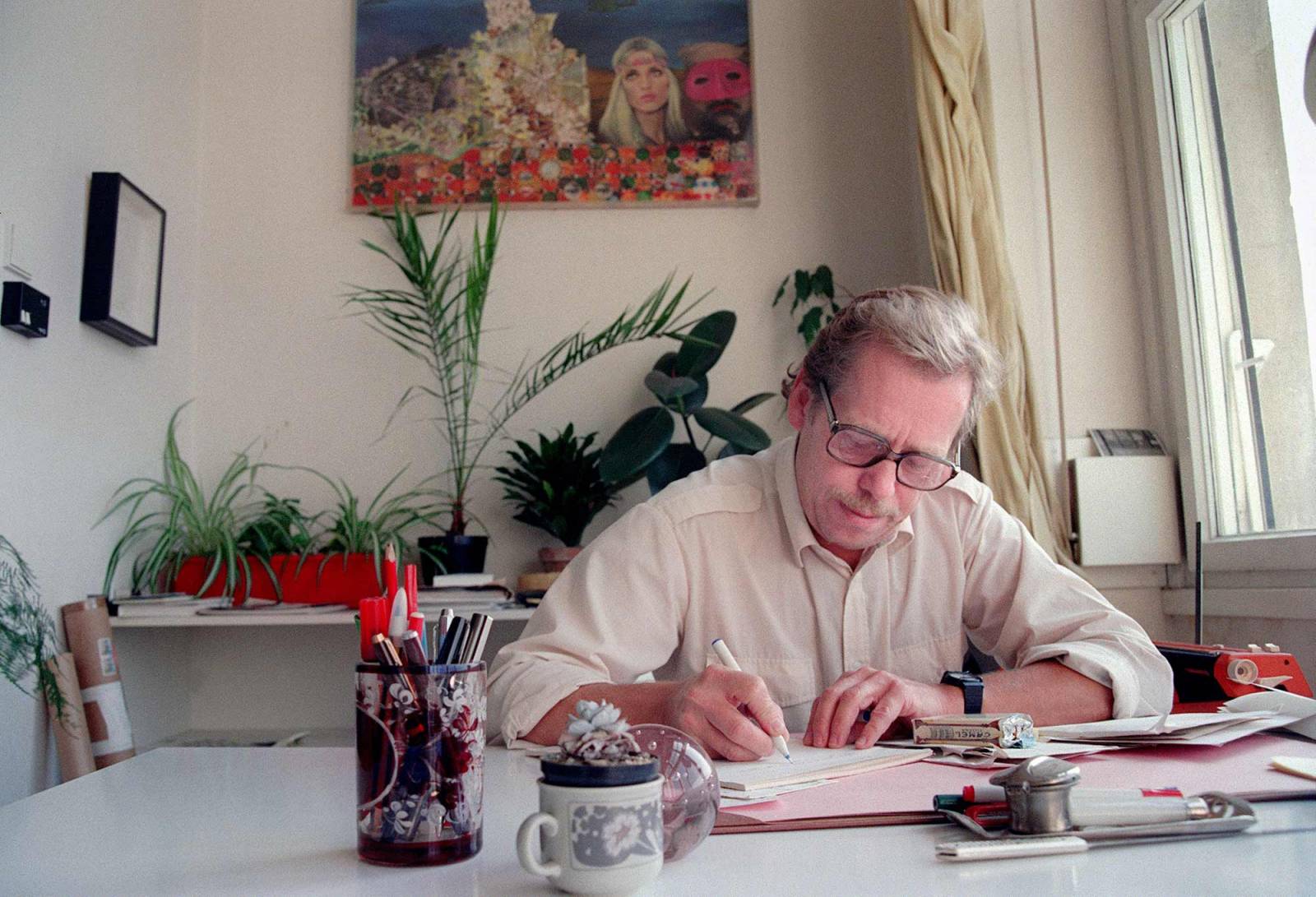 Vaclav Havel, 1989 (AFP PHOTO)