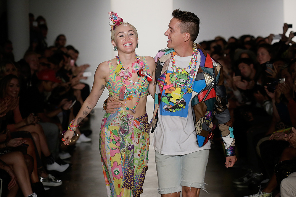 Jeremy Scott i Miley Cyrus (Fot. Getty Images)