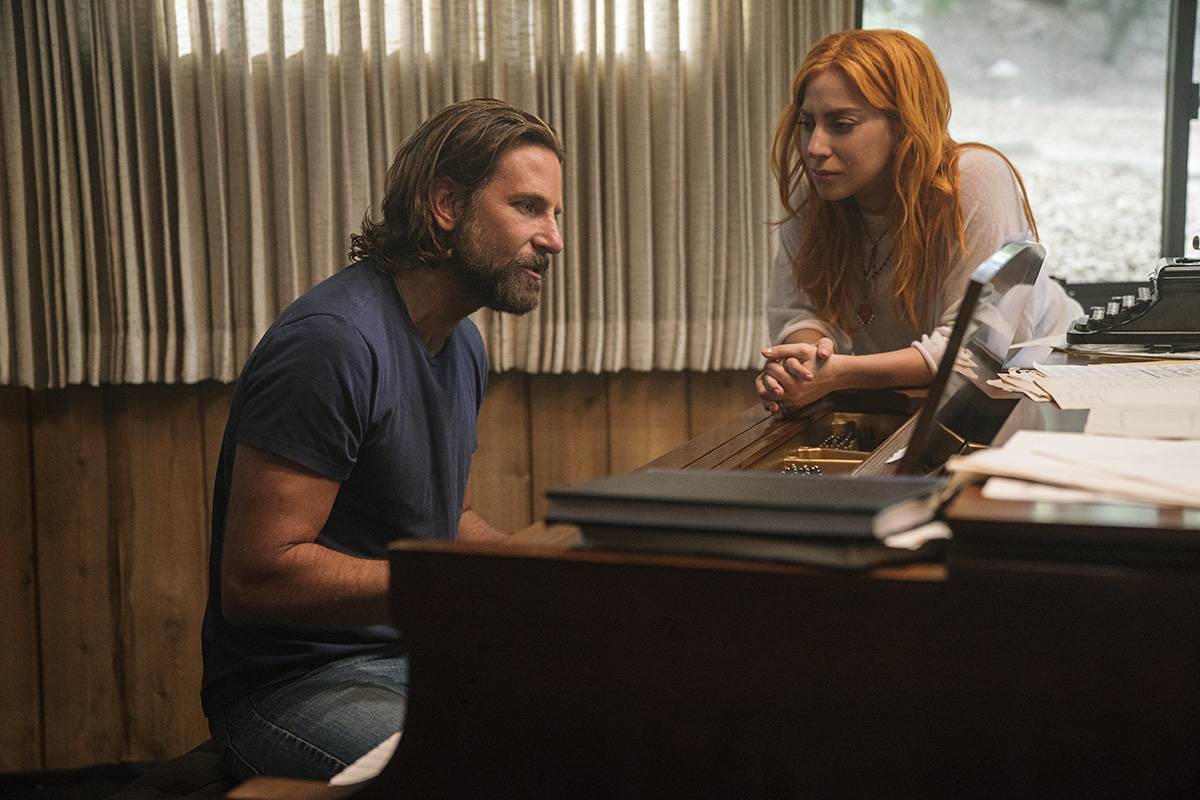 Kadr z filmu A Star is Born