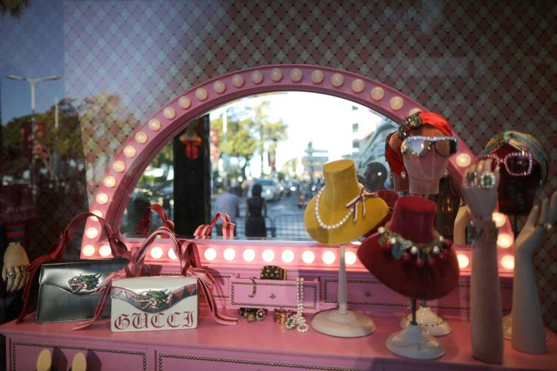 A recent window display for Gucci, showcasing the brands highly coveted accessories
(GETTY)