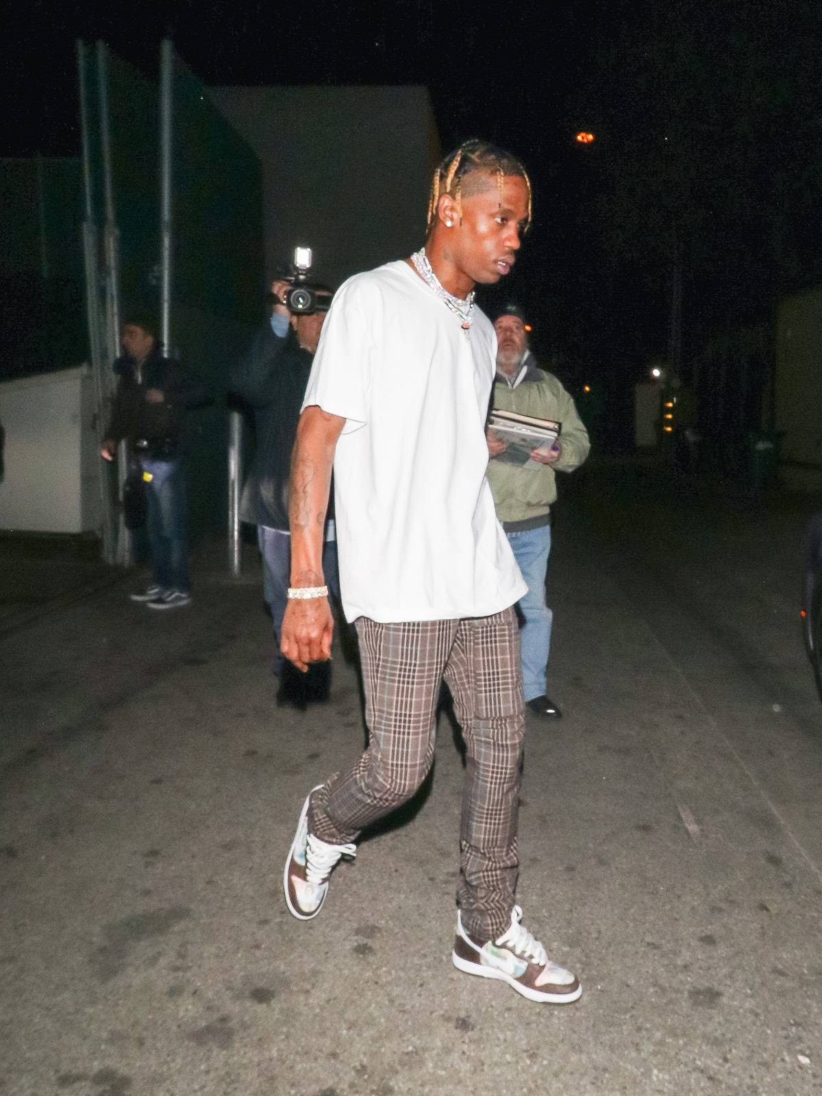 Travis Scott w sneakersach Nike