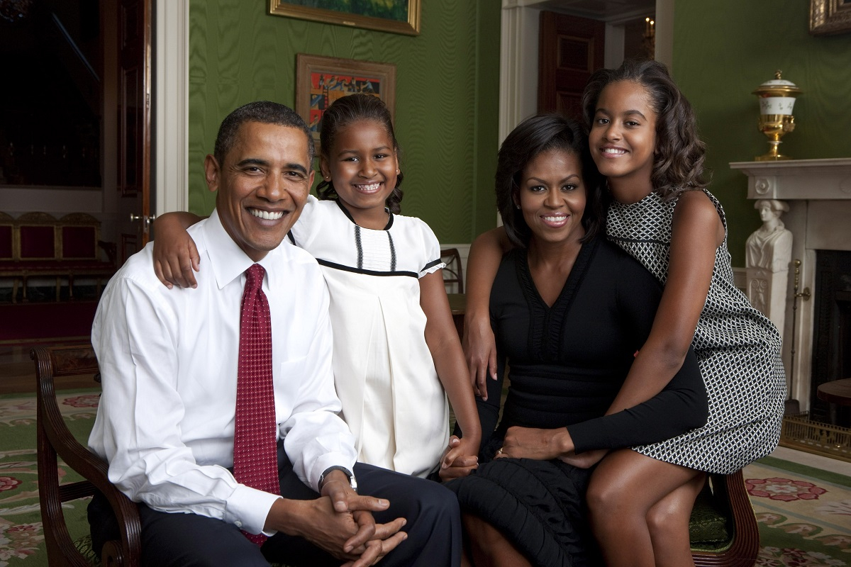Oficjalna fotografia prezydenta Obamy z rodziną, 2009 rok