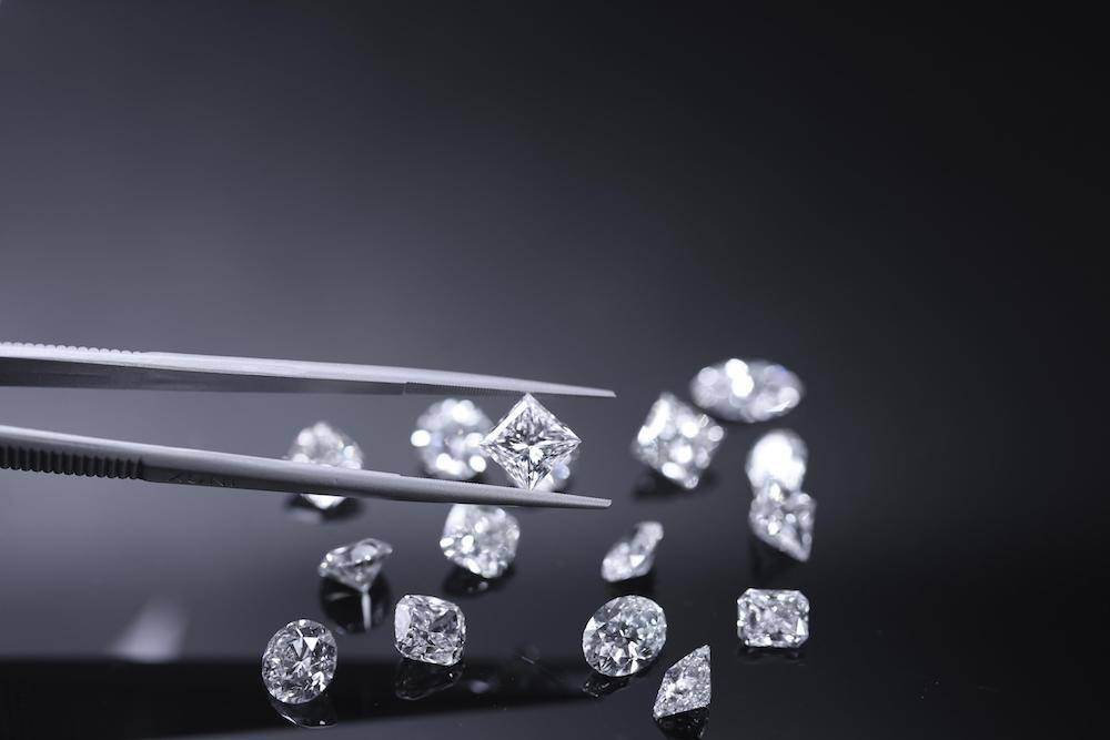 Diamenty są starannie wyselekcjonowane (Fot. materiały prasowe)