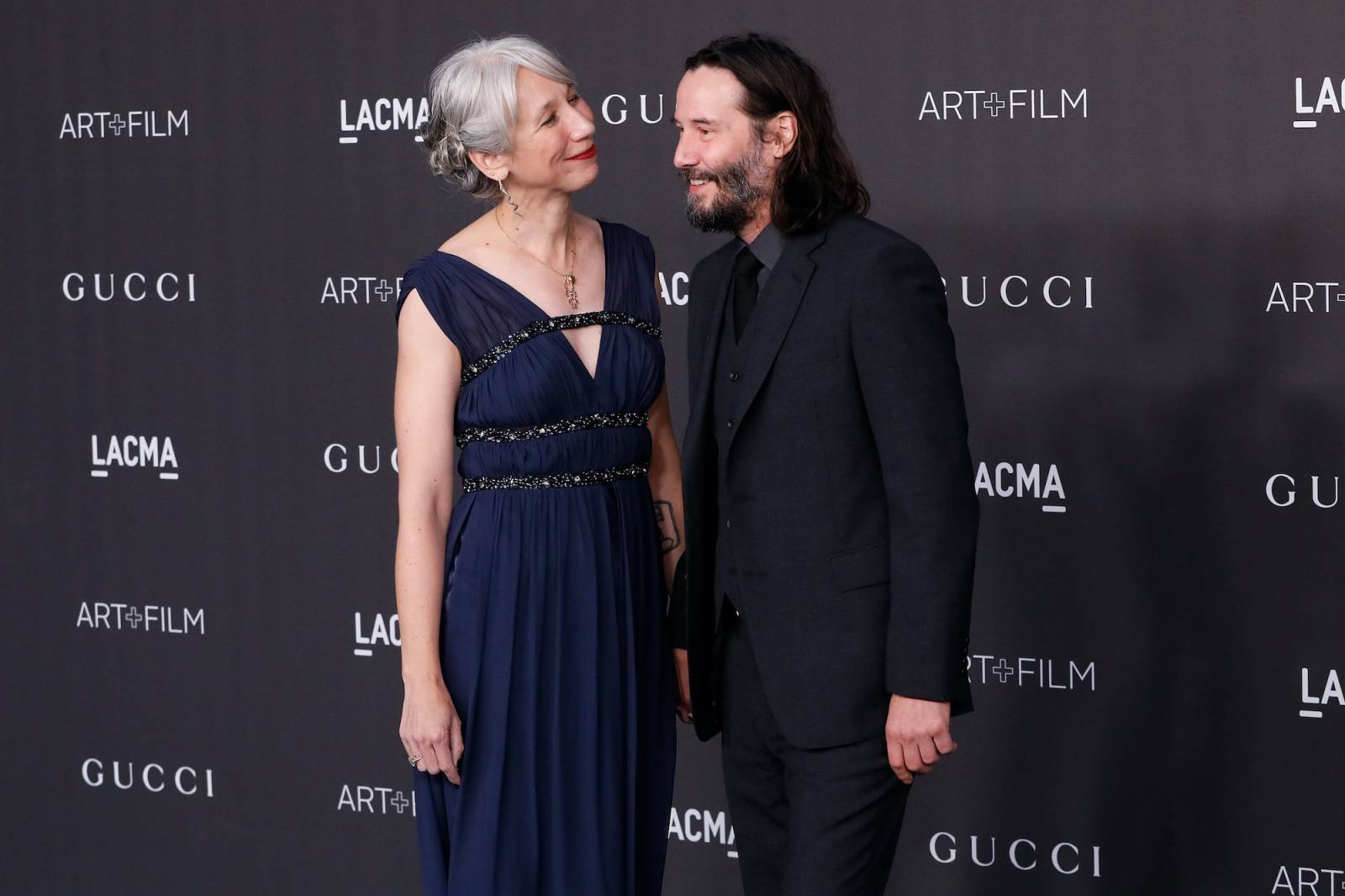 Love stories: Keanu Reeves i Alexandra Grant. Trzy lata temu Keanu Reeves po raz pierwszy pojawił się publicznie z artystką Alexandrą Grant. Mówi się, że planują ślub. Poznajcie historię ich miłości.