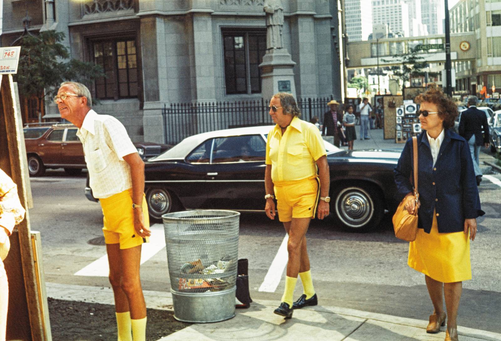 Żółta gorączka, Chicago, 1975. (Fot. Vivian Maier) 