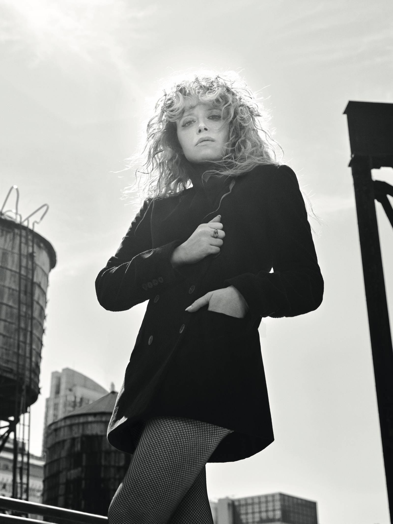 Natasha Lyonne (Fot. Mario Sorrenti)