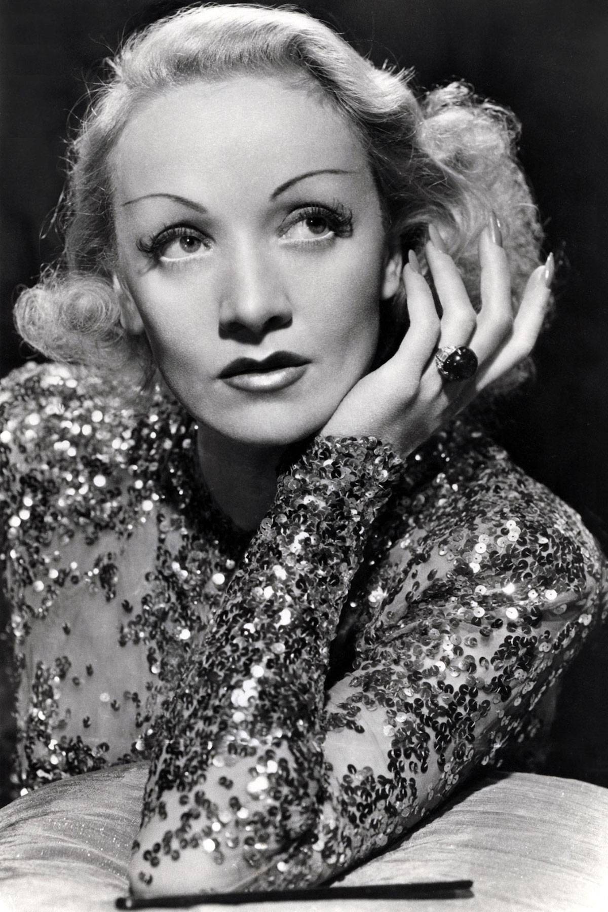 Marlene Dietrich, „Sprawy zagraniczne” (1948) (Fot. Alamy)