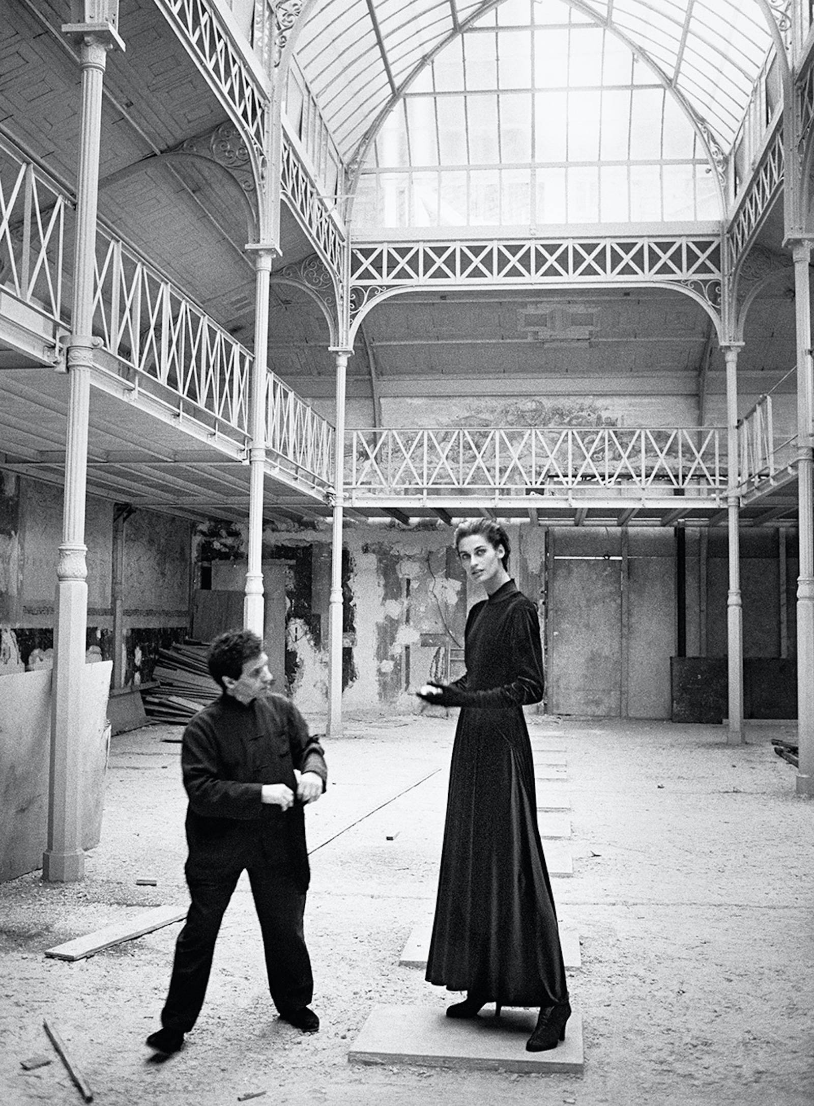 Azzedine Alaia i Vanessa Duve, Paryż 1989 / Fot. Peter Lindbergh Foundation Paris