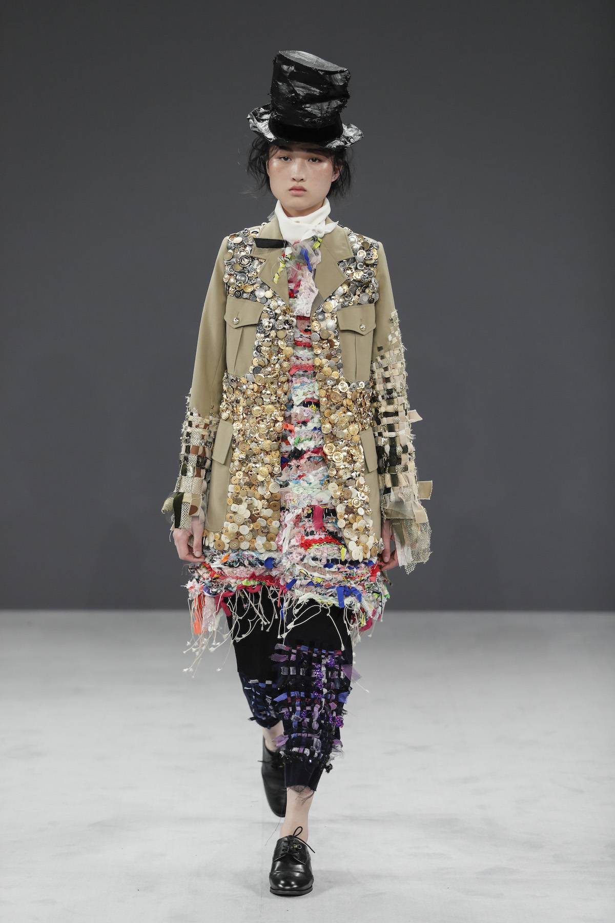 Viktor&Rolf Haute Couture jesień-zima 2016 (Fot. Team Peter Stigter)