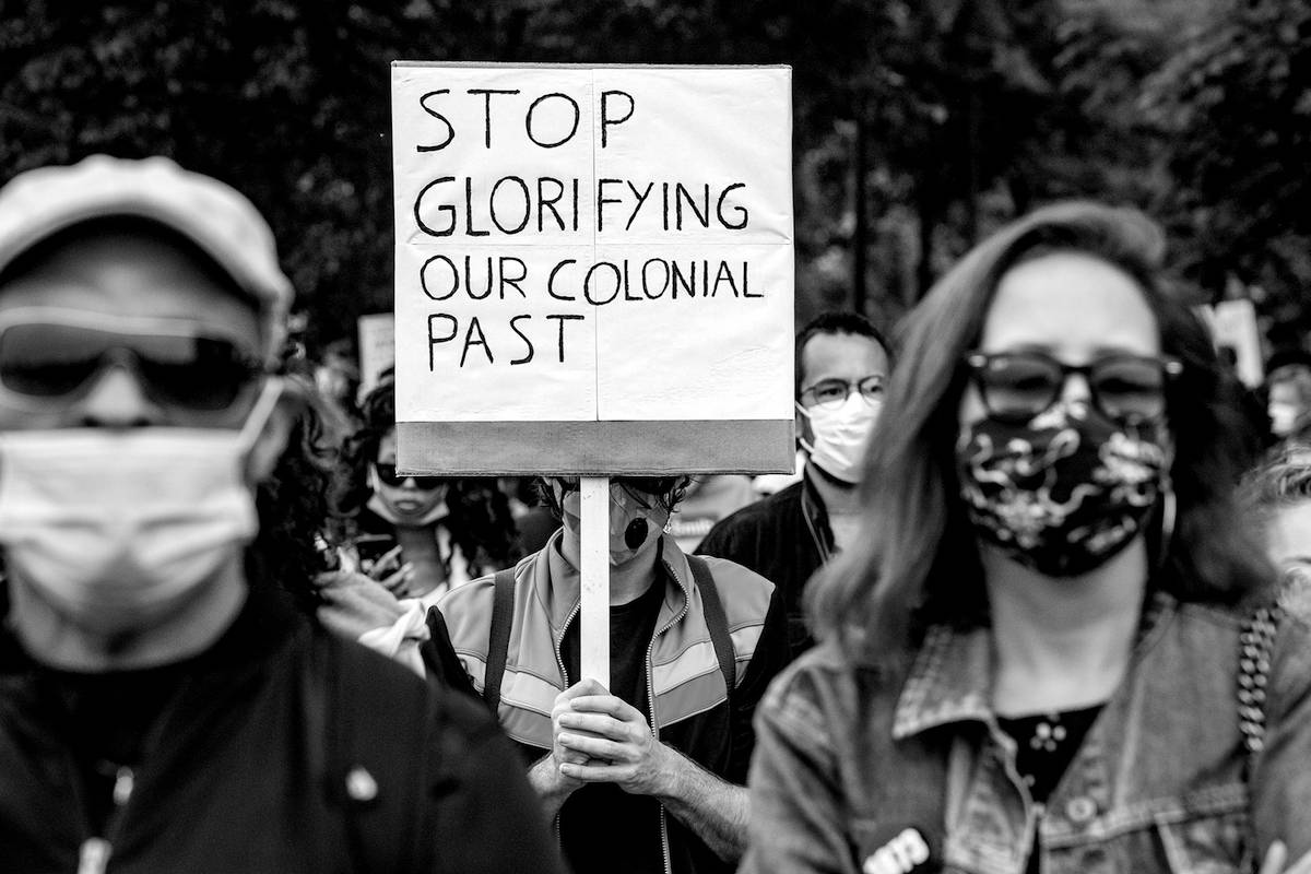 Protesty w Amsterdamie (Fot. Robin Utrecht/SOPA Images/LightRocket via Getty Images)