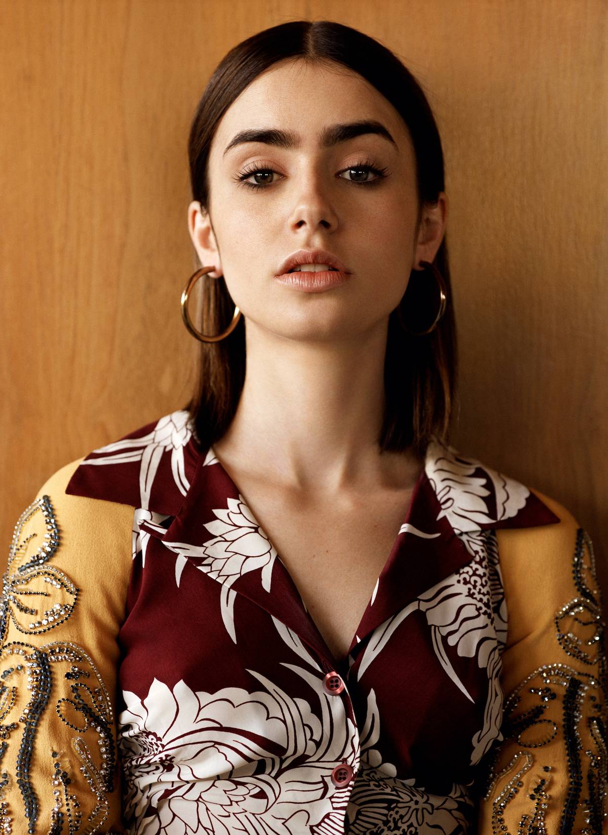 Lily Collins / (Fot. Alasdair McLellan/Vogue International)