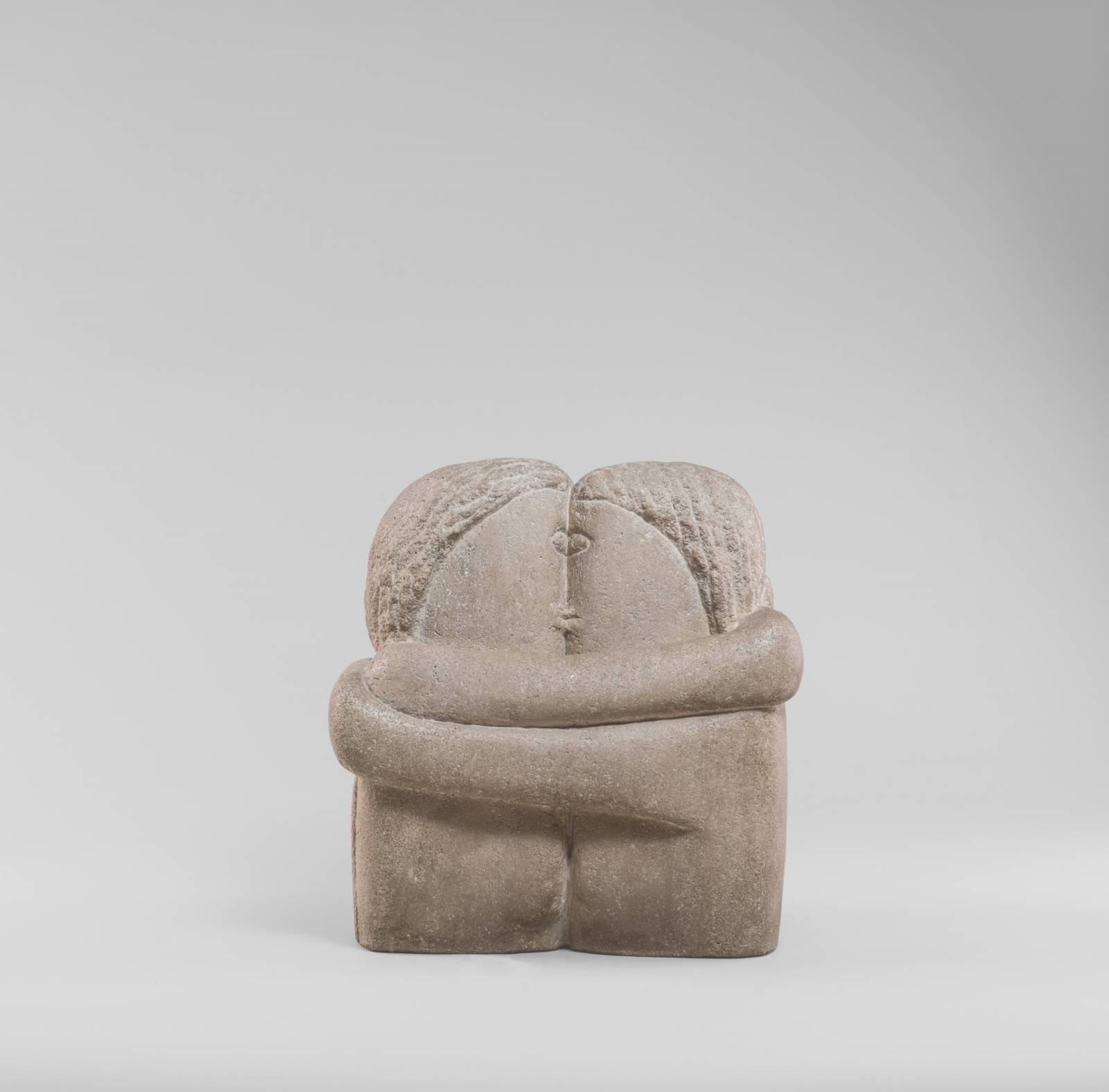 Constantin Brancusi, Le Baiser, 1907 © Succession Brancusi/The Art Museum of Craiova, Roumanie