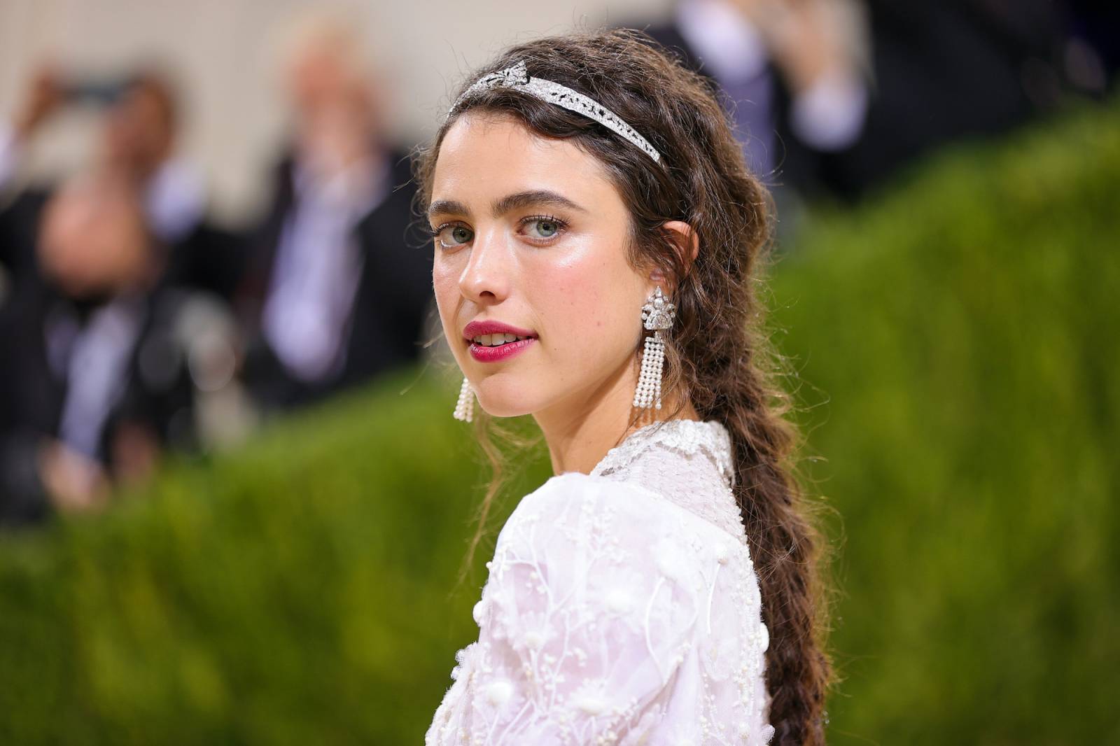 Margaret Qualley na MET Gali 2021 / Fot. Getty Images