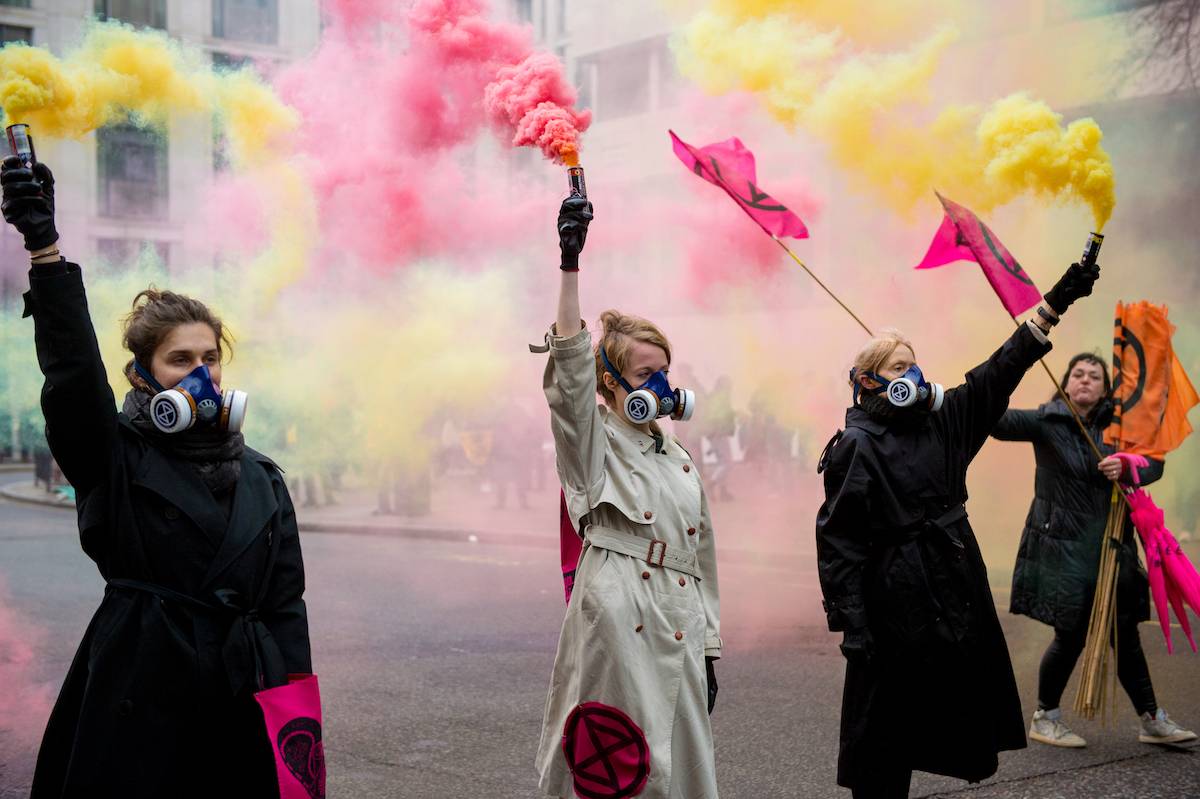 Aktywiski z kolektywu Extinction Rebellion w Londynie (Fot. Ollie Millington/Getty Images)