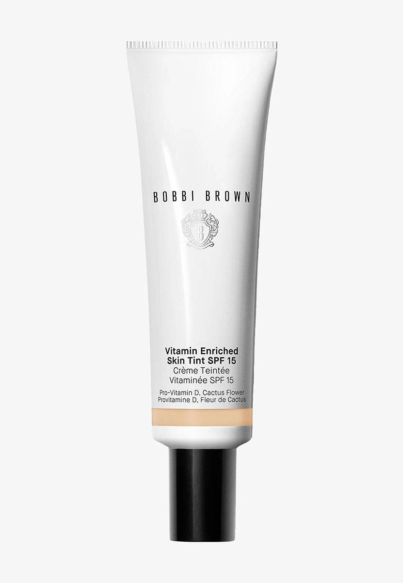 Bobbi Brown Vitamin Enriched Skin Tint SPF 15 (Fot. Materiały prasowe)