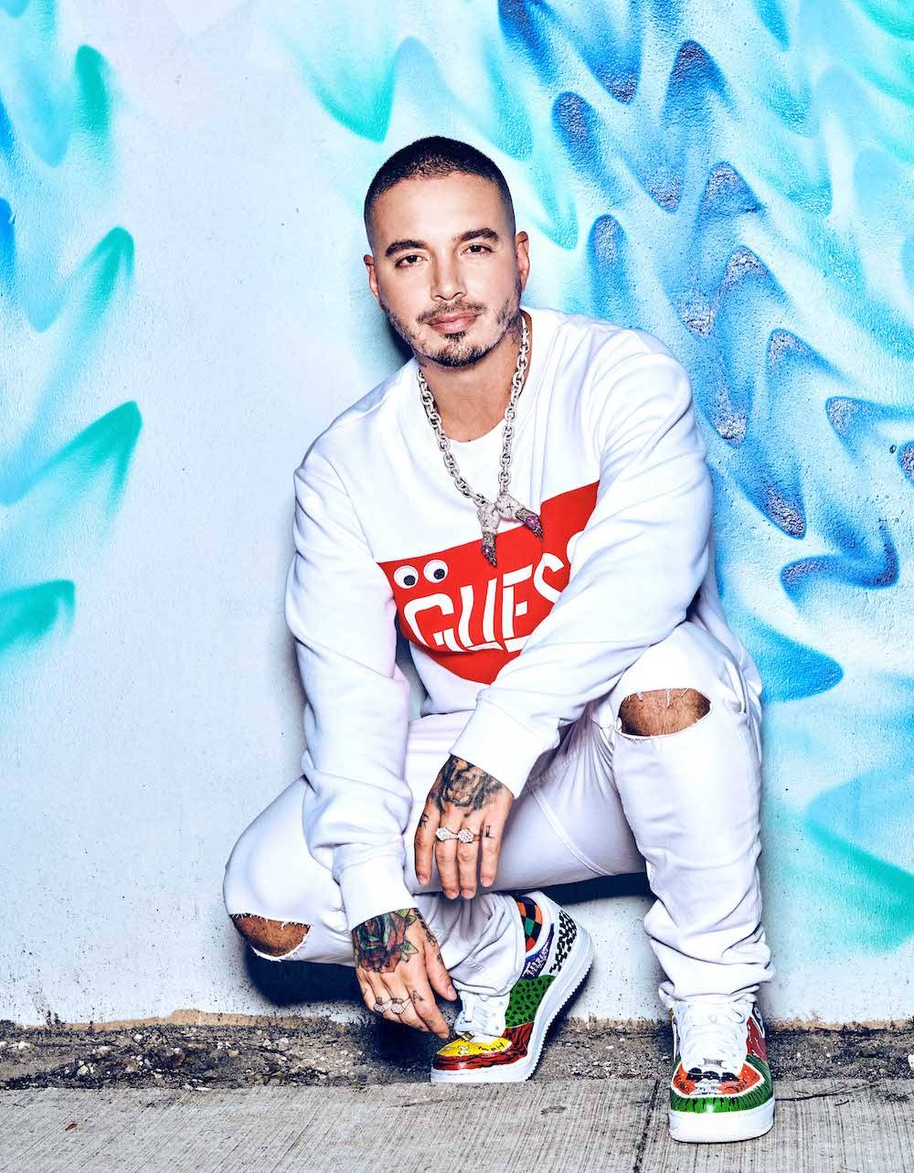 J Balvin w kampanii kolekcji Guess Vibras (Fot. materiały prasowe)