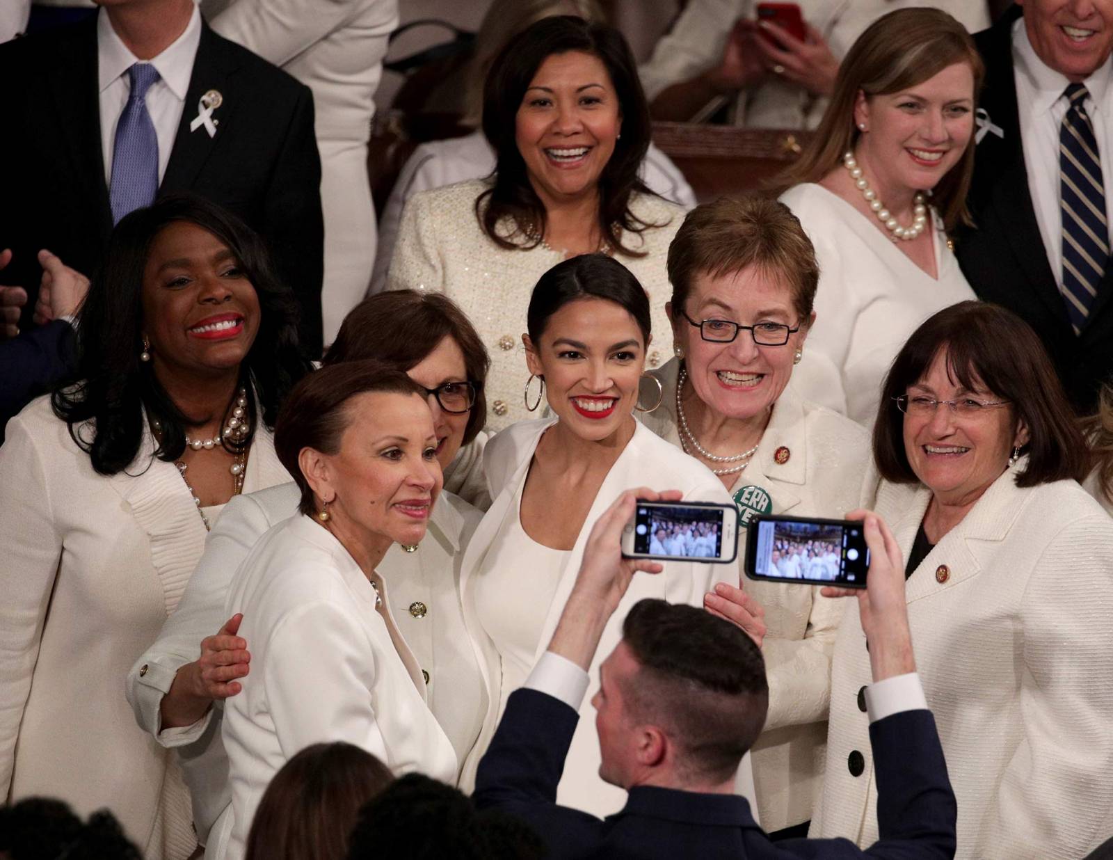 Alexandria Ocasio-Cortez i prawniczki, 2019 r.(Fot. Alex Wong/Getty Images)