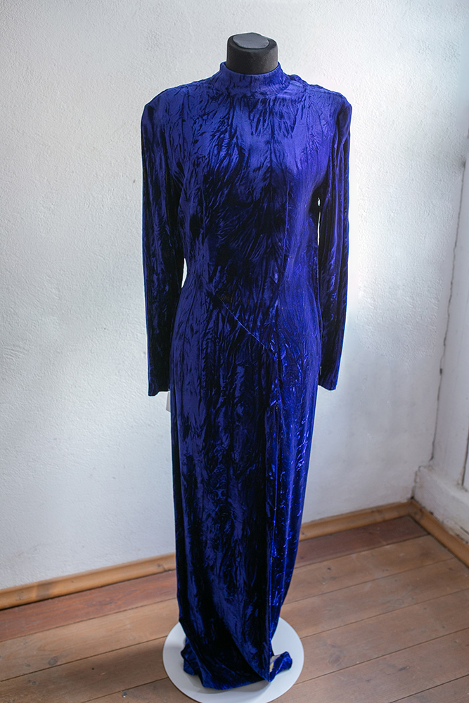 Suknia wieczorowa Arletty, kolekcja informacyjna jesień zima 1992/93 (Fot. Hasenien Dousery)