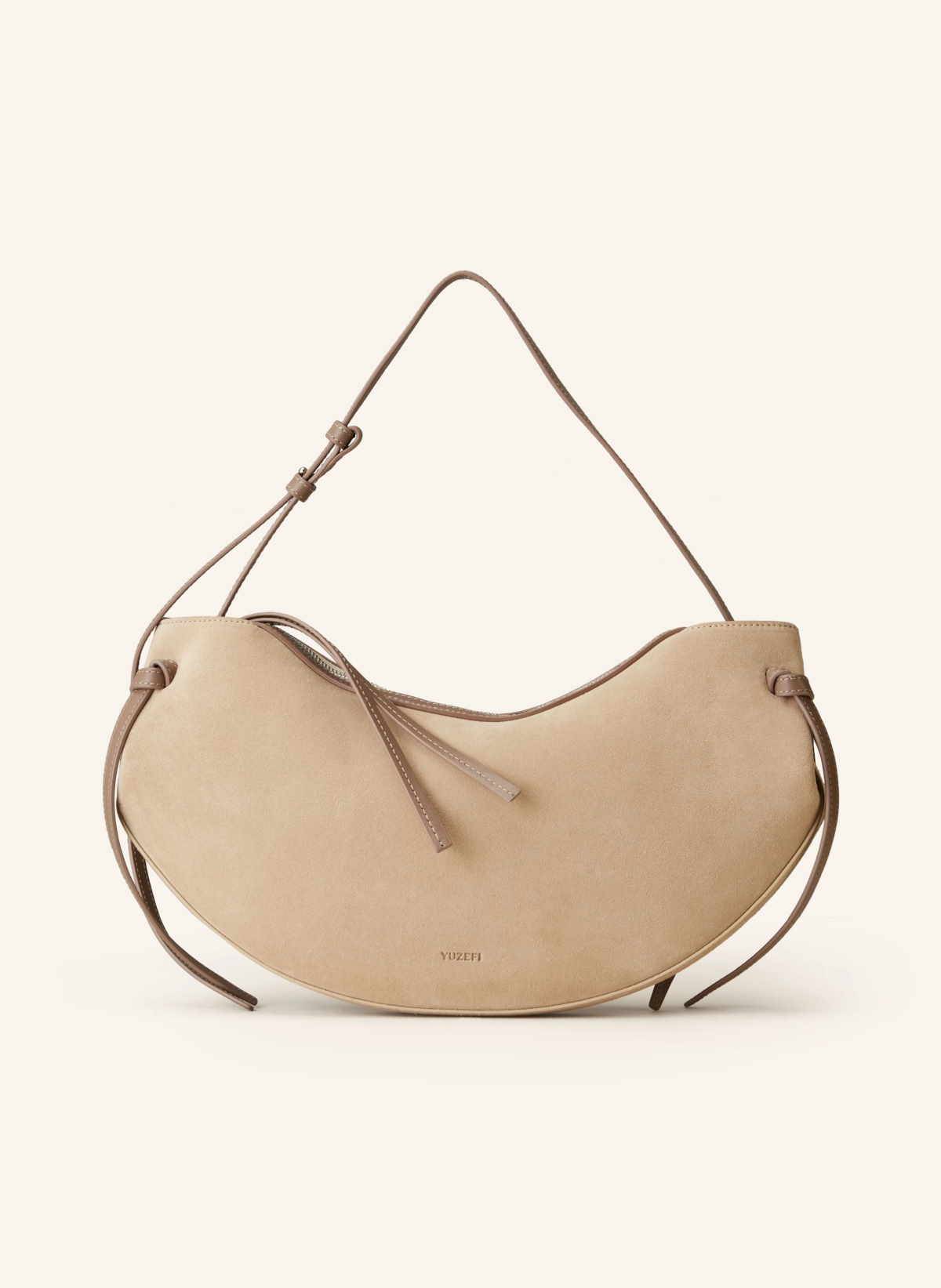 Modern tailoring w kolekcjach marek na wiosnę-lato na breuninger.com. Torebka hobo FORTUNE COOKIE LARGE.