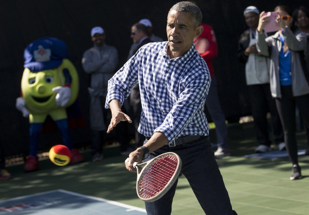 Barack Obama w koszuli Brooks Brothers