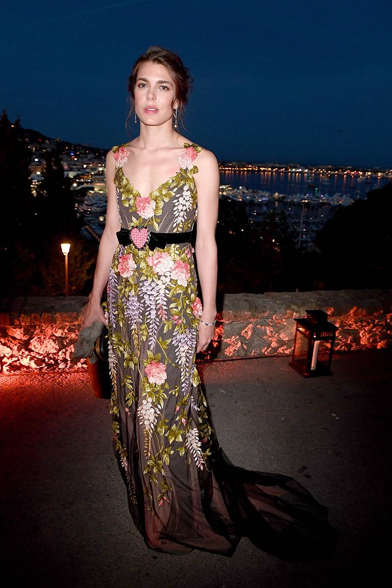 Charlotte Casiraghi podczas kolacji Keringa w Cannes (Fot. Matthias Nareyek/Getty Images for Kering)