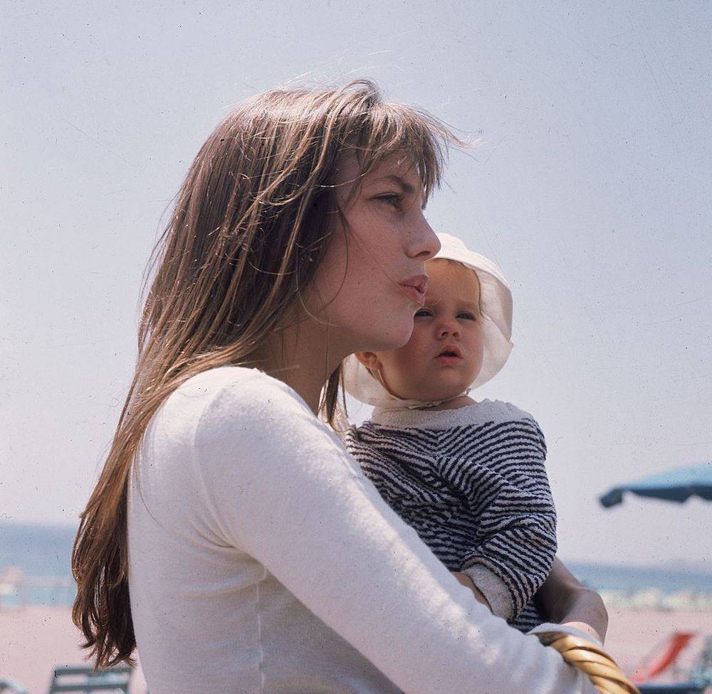 Z mamą, Jane Birkin (Fot. Getty Images)