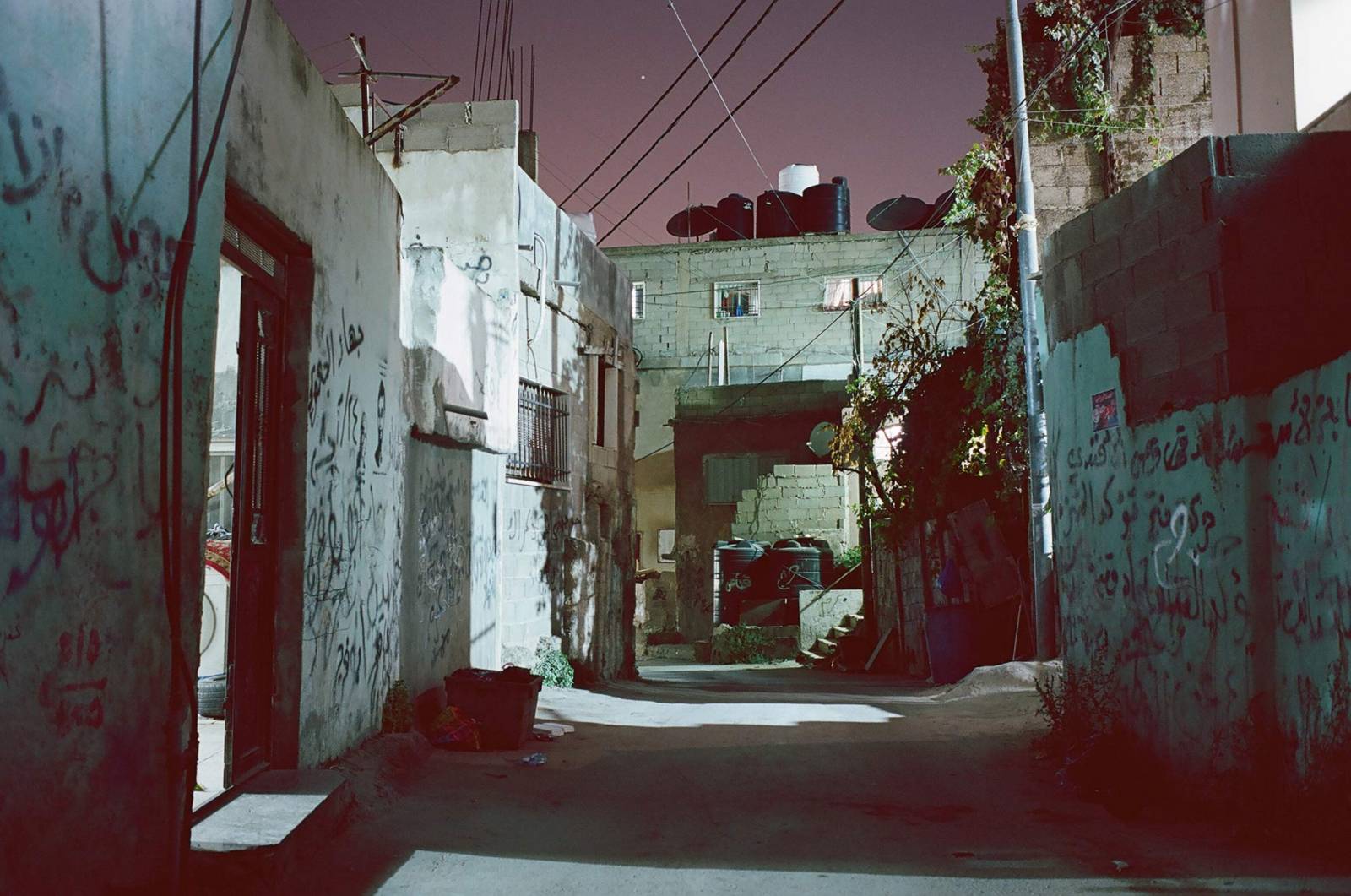 Obóz Dheisheh nocą, Palestyna (Fot. Kuba Rudziński)