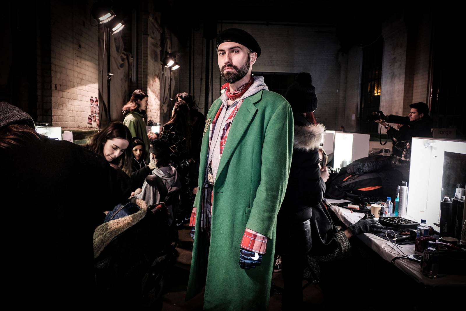 Charles Jeffrey Loverboy - Backstage - LFWM styczeń 2019 (Fot. Mike Marsland/WireImage)