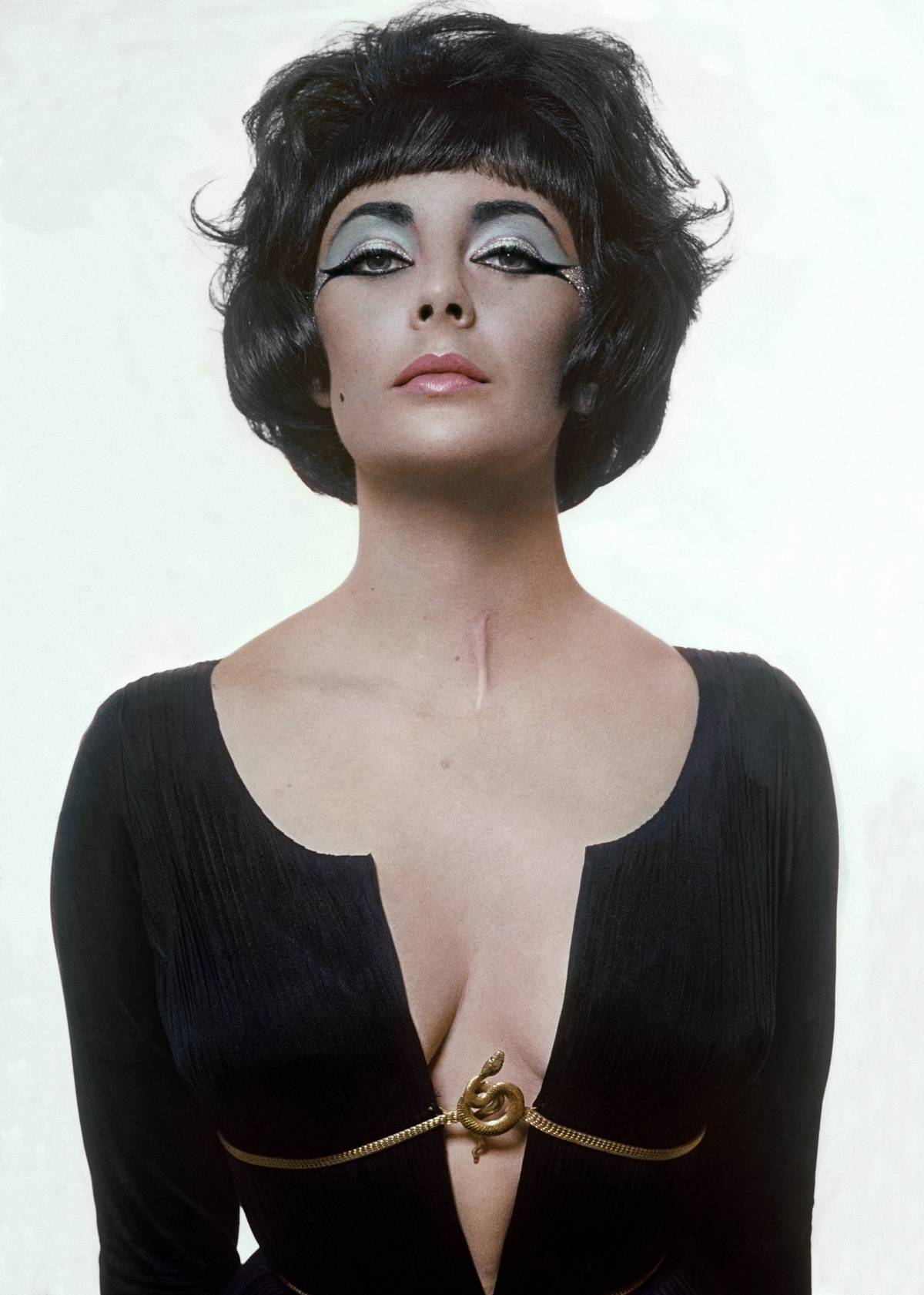Elizabeth Taylor jako Kleopatra w Vogueu, 1962 r.