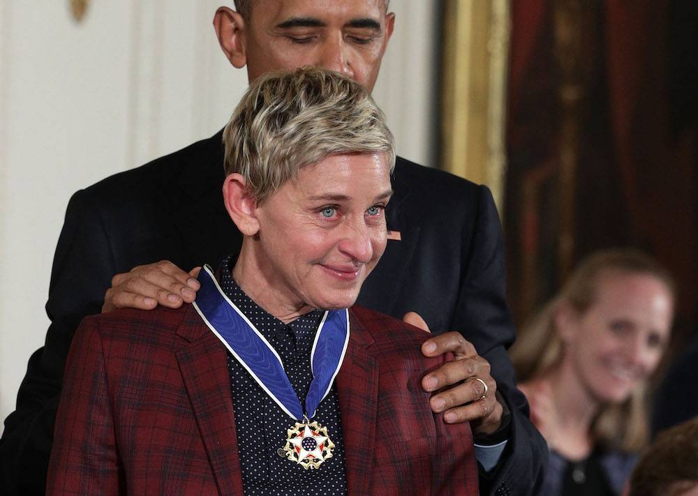 Barack Obama odznacza Ellen Prezydenckim Medalem Wolności (Fot. Getty Images)