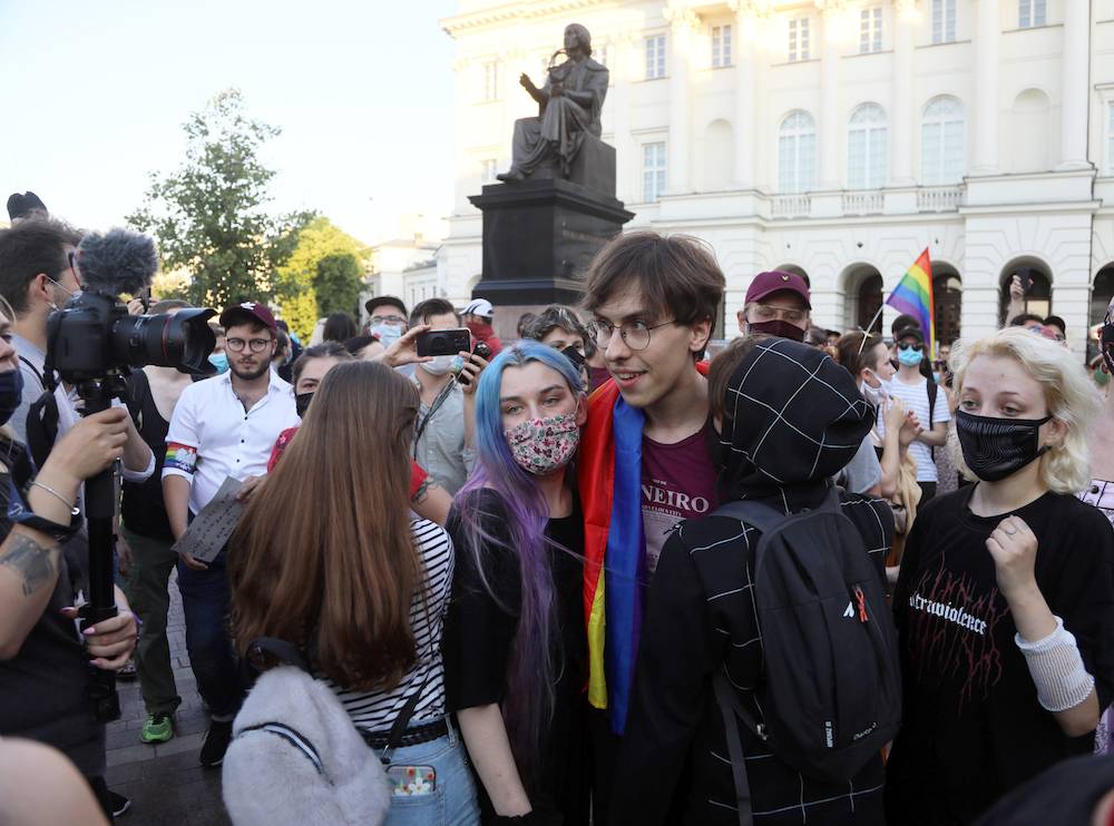 Margo i Łania na proteście na Krakowskim Przedmieściu (Fot. Jakub Kaminski/East News)