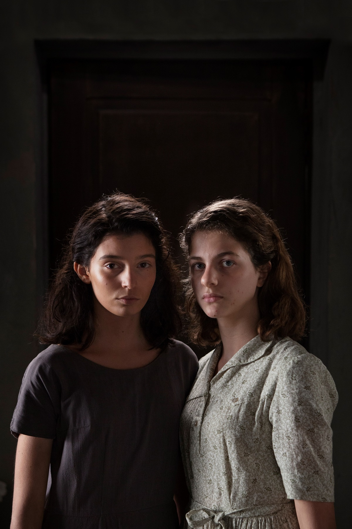 Gaia Girace (Lila) i Margherita Mazzucco (Elena)