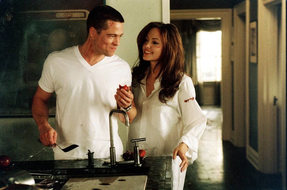 Brad Pitt i Angelina Jolie w filmie Pan i Pani Smith (Fot. East News)