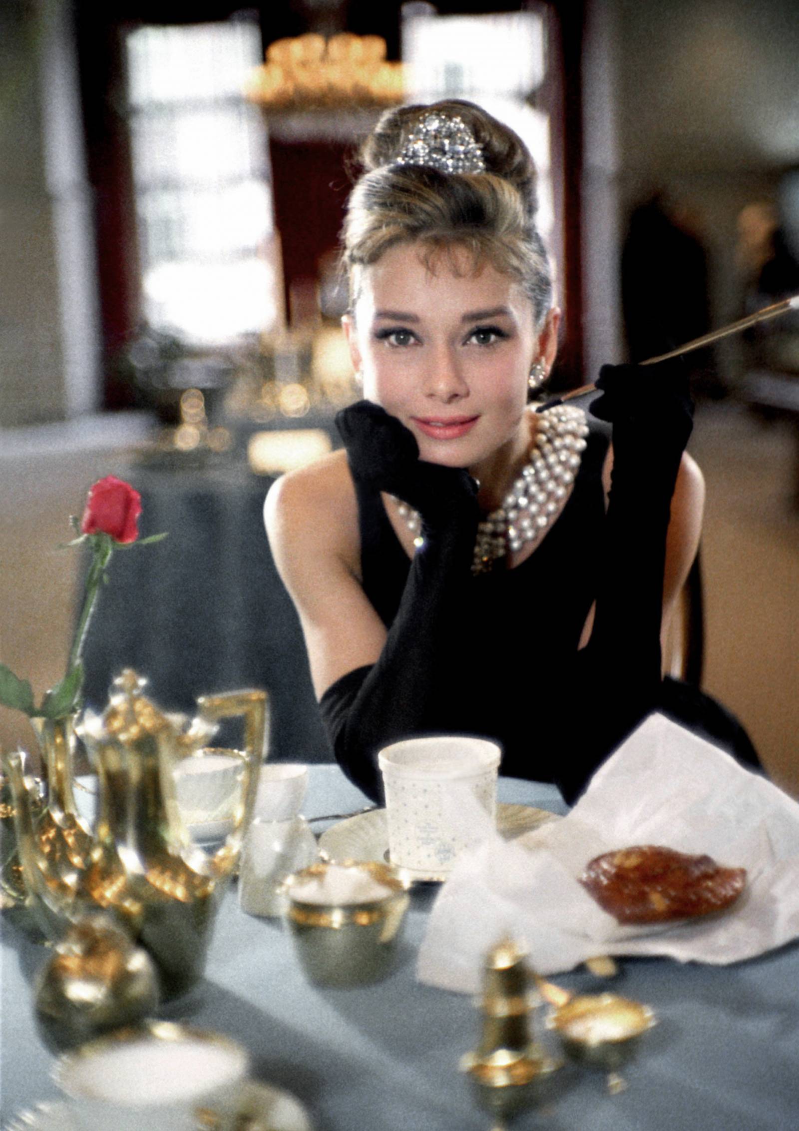 Audrey Hepburn w filmie Śniadanie u Tiffanyego / Fot. Donaldson Collection/Michael Ochs Archives, Getty Images