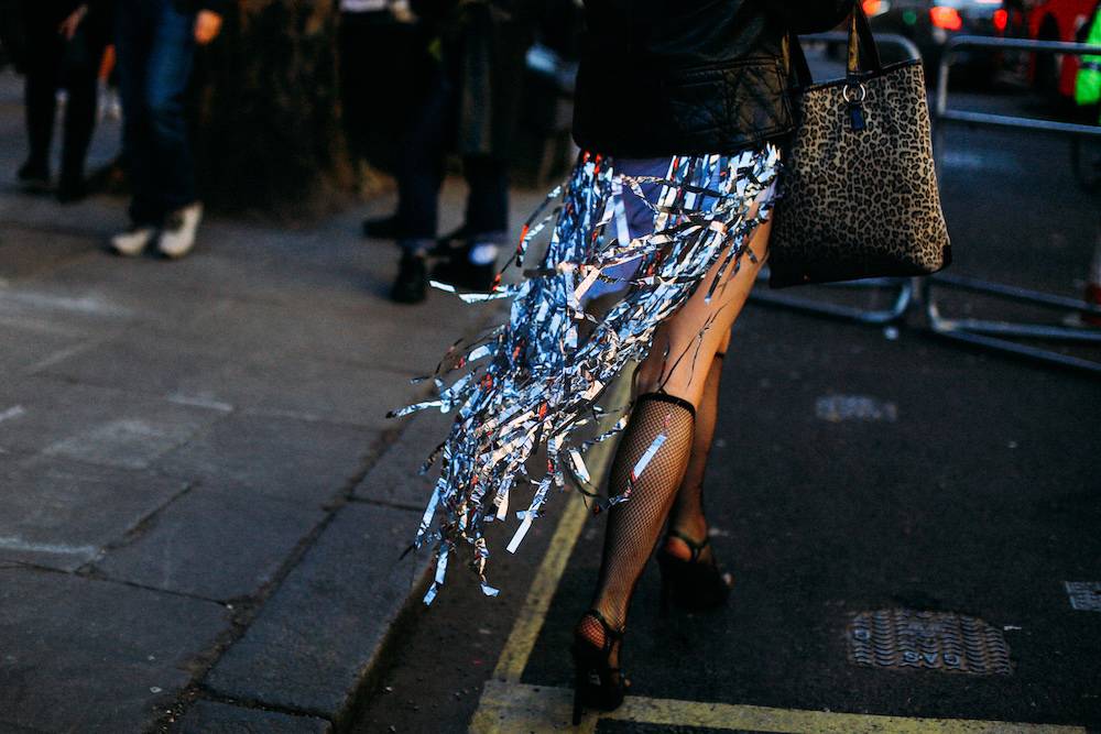 Street style z Londynu (Fot. Imaxtree)