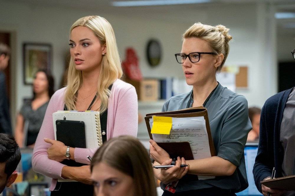 Margot Robbie i Kate McKinnon (Fot. materiały prasowe)