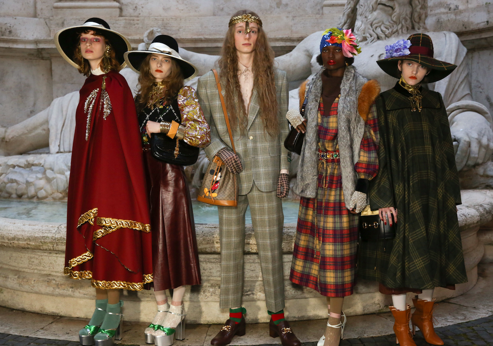 Modele na pokazie Gucci Cruise 2020 (Fot. EastNews)