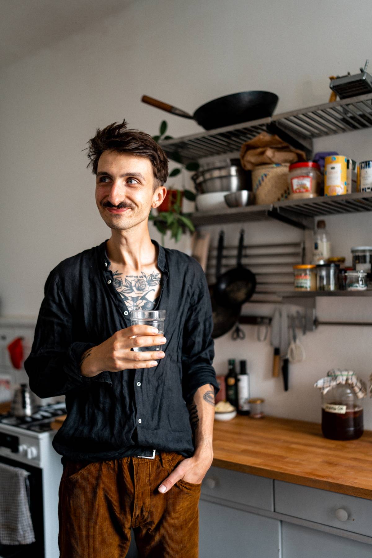 Dawid Zadara, Head Roaster warszawskiej palarni kawy speciality HAYB/ Fot. Grzegorz Sipiora