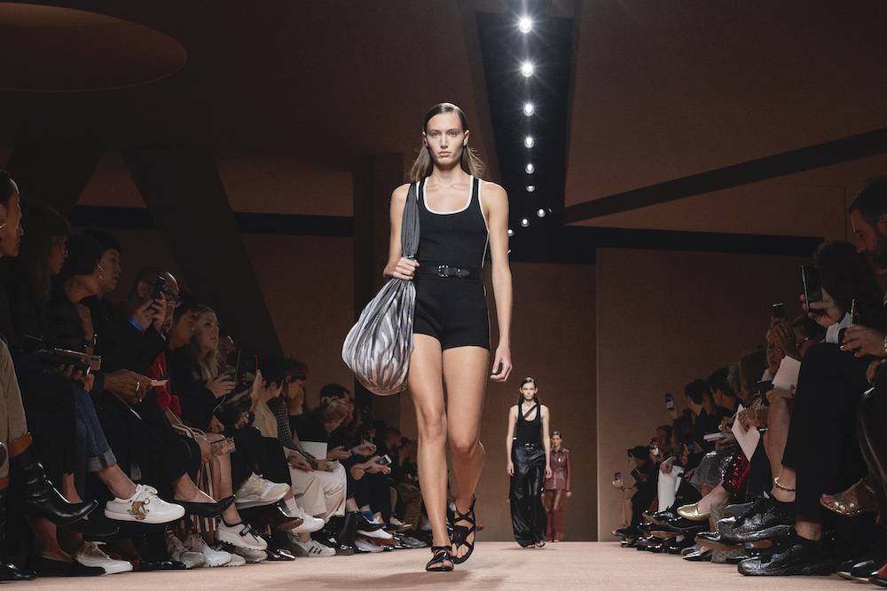 Hermès wiosna-lato 2020 (Fot. Imaxtree)