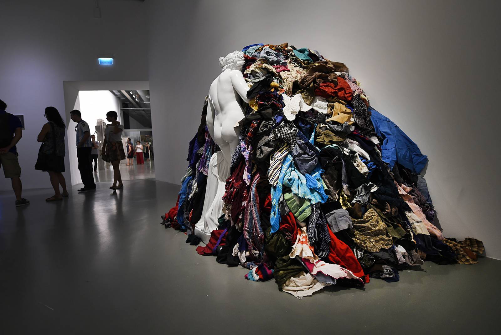 Michelangelo Pistoletto „Venus of the Rags” (Fot. Selin Alemdar/Getty Images)