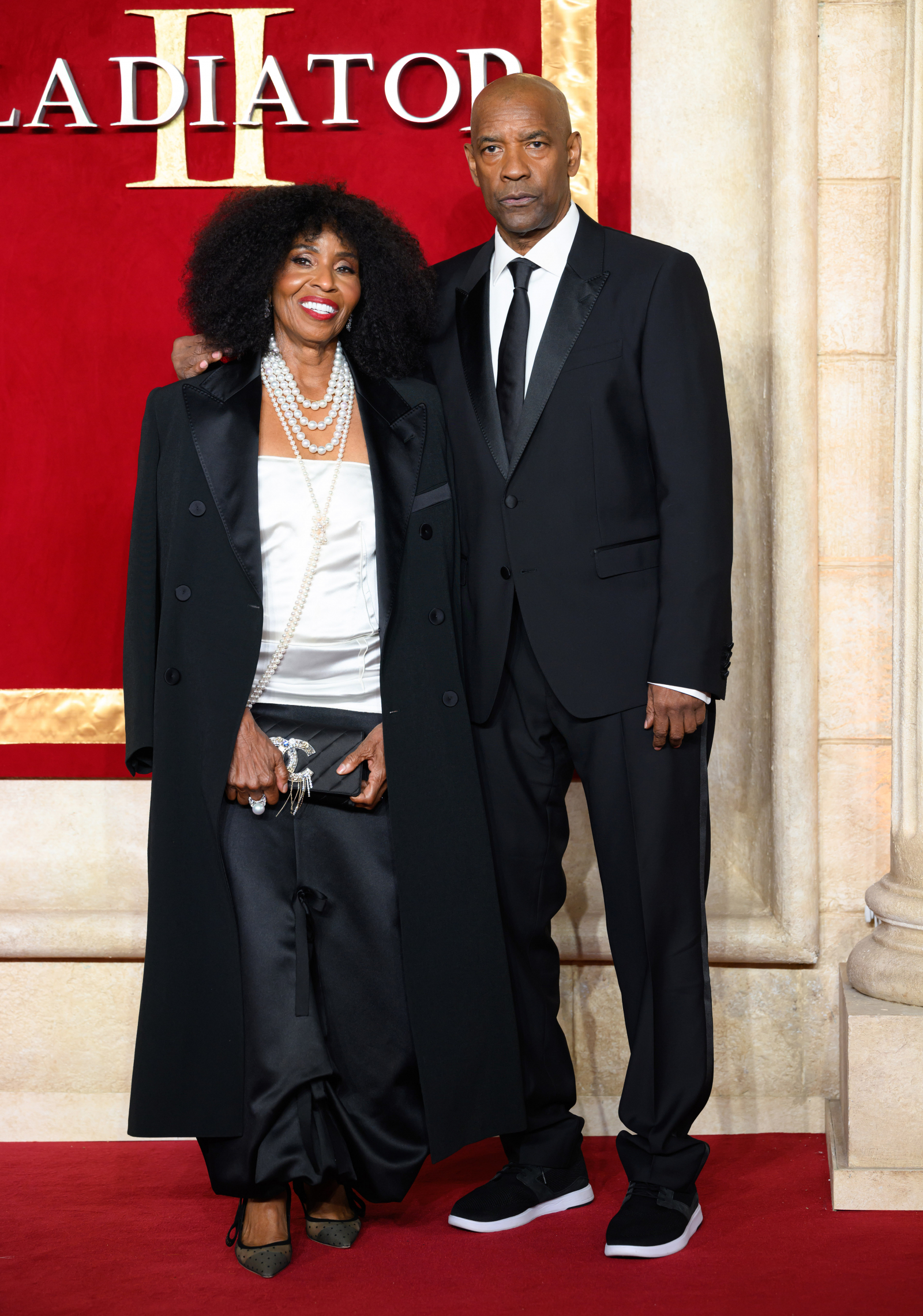 Denzel i Pauletta Washingtonowie na premierze „Gladiatora w 2024 roku (Fot. Karwai Tang/WireImage)