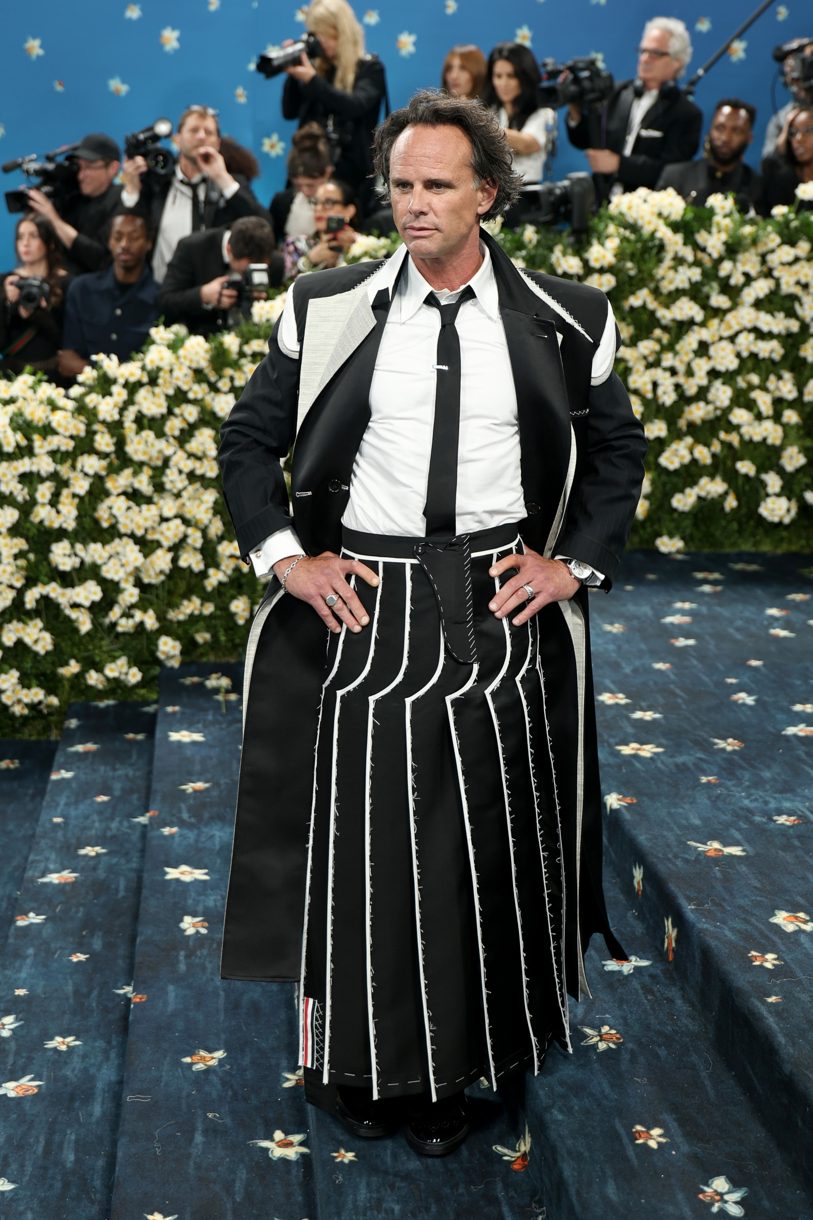 Walton Goggins w stylizacji Thoma Brownea na MET Gali 2025 / (Fot. Michael Loccisano/GA/The Hollywood Reporter via Getty Images)