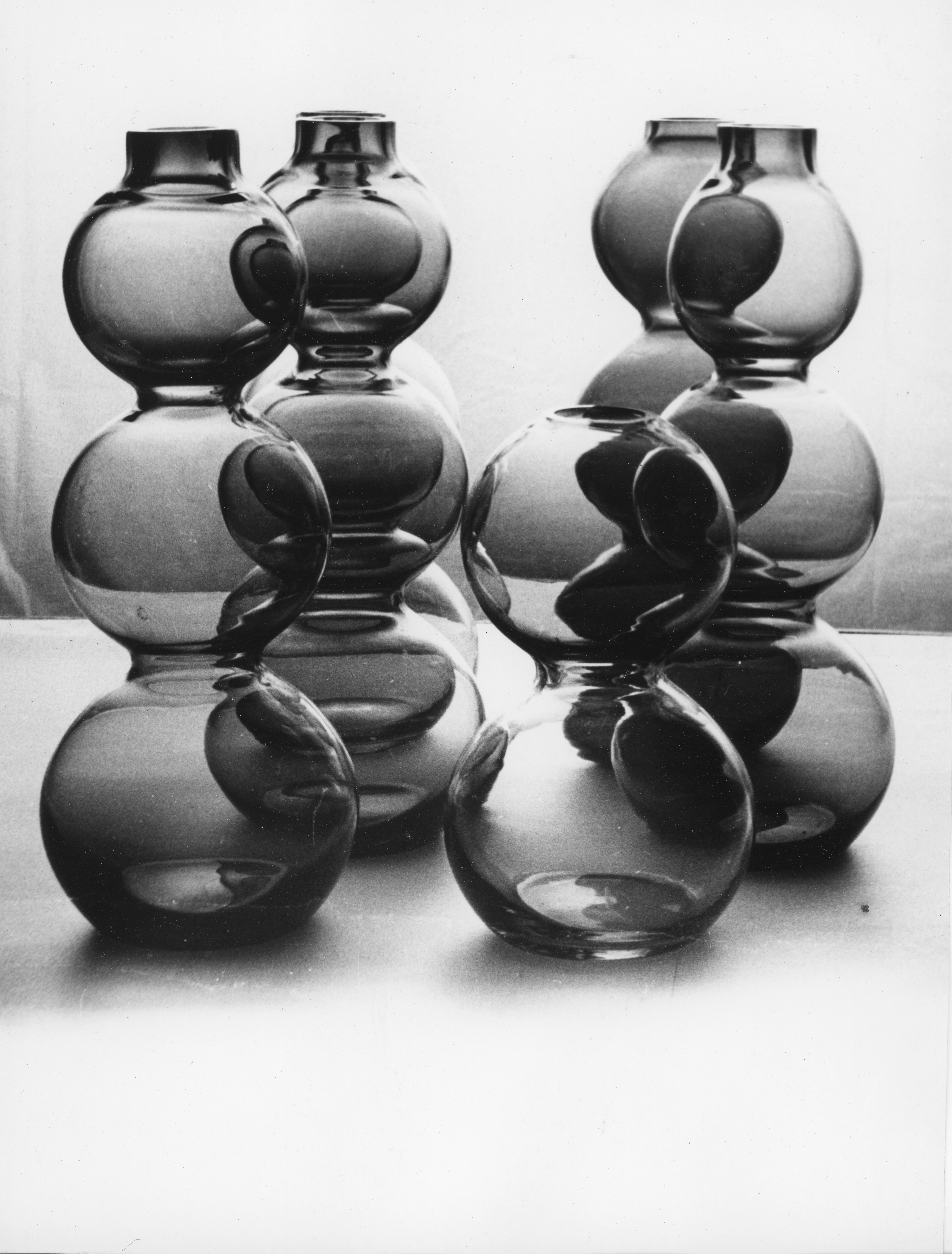 Natalia Lach, Zestaw form dekoracyjnych Kuleczki, 1963, fot. ze zbiorów Ośrodka Dokumentacji Sztuki ASP we Wrocławiu, dzięki uprzejmości Fundacji ZW / Archiwum Natalii LL